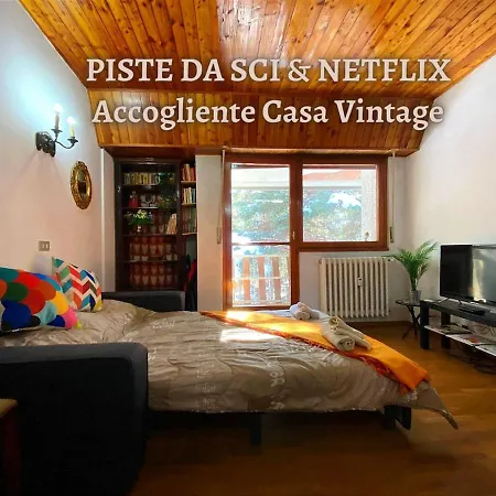 Apartment Runs - Sweet Vintage *